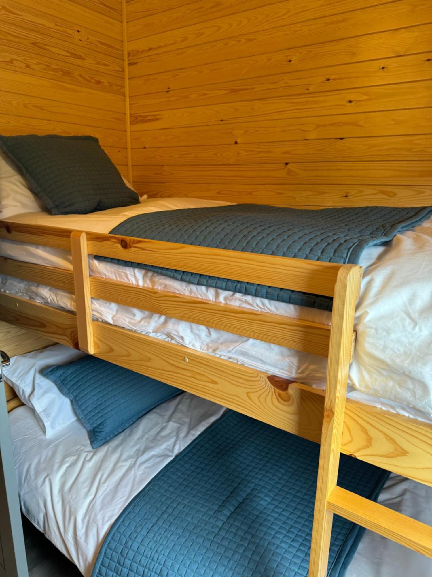 Ffrith Beach Glamping With Hot Tub Hotell Prestatyn Eksteriør bilde